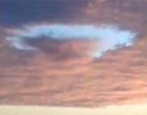 The UFO-shaped cloud appeared again