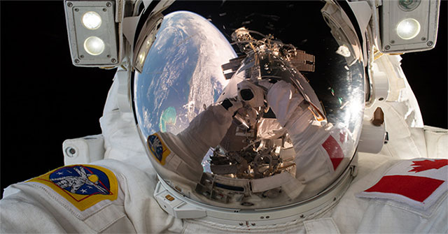 The uncertain future of the ISS space station when NASA returns to the Moon