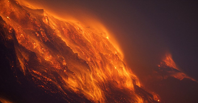 The unspeakable threat from the immortal fire of 6,000 years of smoldering does not turn off