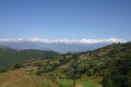 The valley in Nepal is 80 cm tall after the earthquake