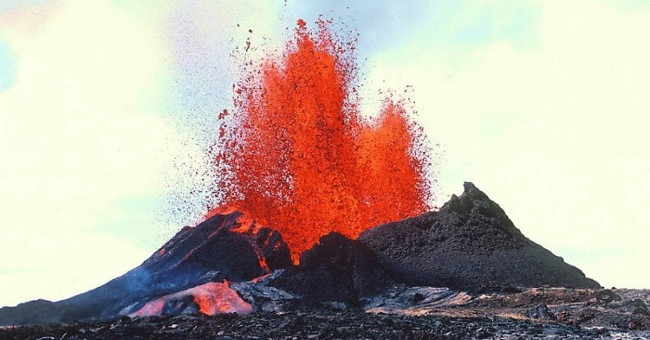 The volcanic disaster caused the royal court of Cleopatra to collapse