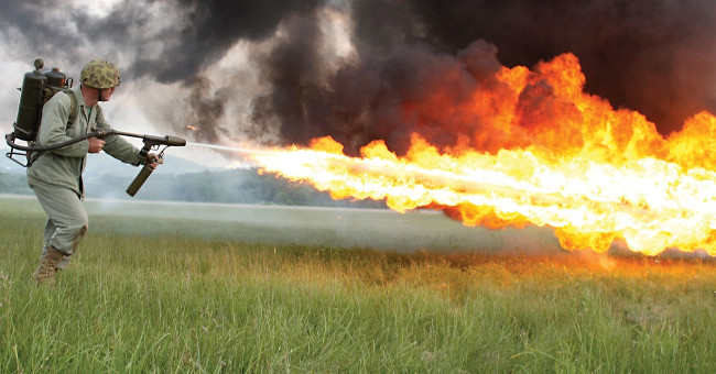 The weapon of death tongue licks people into charcoal