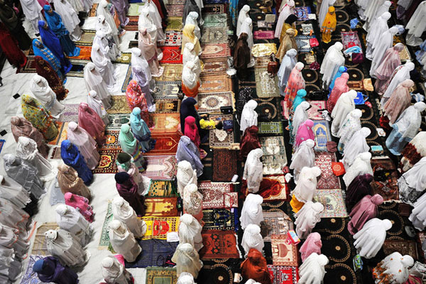 The whole scene of Ramadan in the world