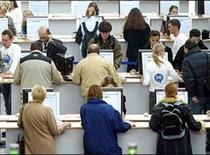 The world has 694 million people online