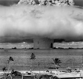 The world's first underwater nuclear explosion