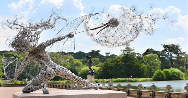 The world's most exotic and impressive street sculptures