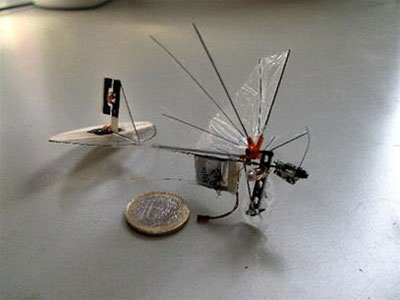 The world's smallest camera mounted aircraft