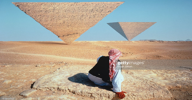 Theories about how to build pyramids in ancient Egypt