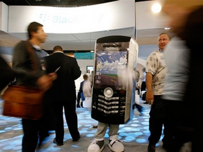 There will be BlackBerry touch screen in Q3