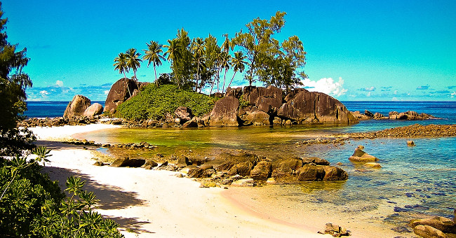 These 9 famous landmarks are about to disappear forever, all because ...