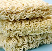 Things to pay attention to when eating instant noodles