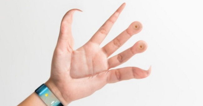 This is human hands if they are evolved for smartphones