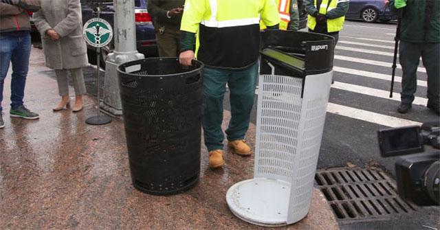 This is the new trash can design that New York City has just chosen to use in the future