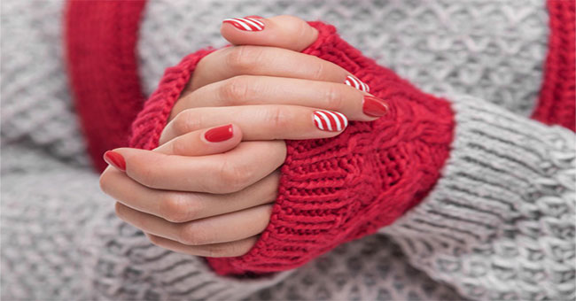 This is why you should wear gloves when going out in the winter
