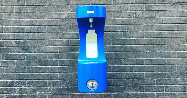 This machine is a great solution that Wales has used to reduce plastic nationwide
