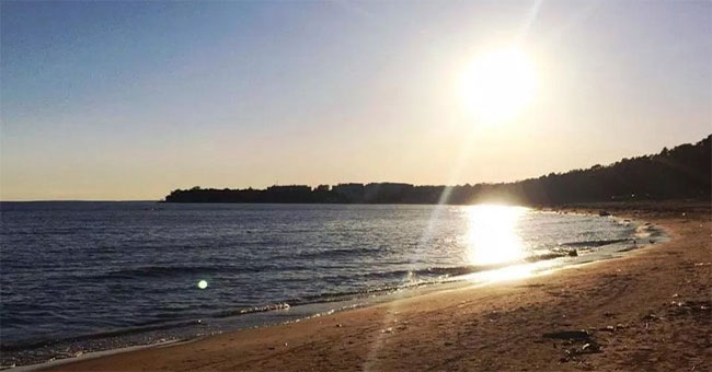 This summer in Russia there is a city at 11pm that the night has not turned off