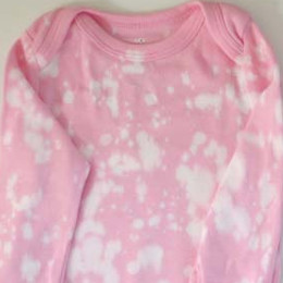 Tips for 'fire fighting' clothes that are contaminated with bleach