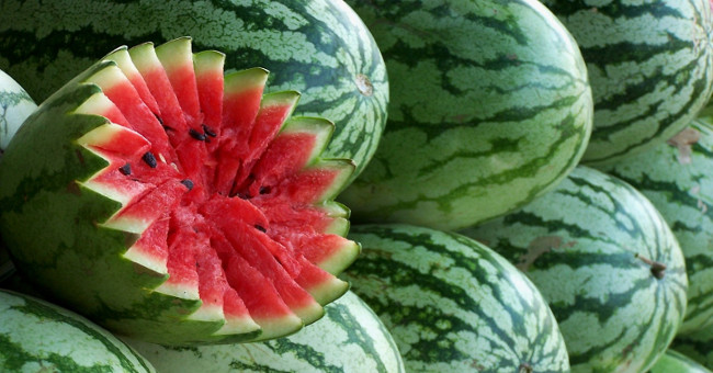 Tips for keeping fresh watermelons for half a year without preservatives