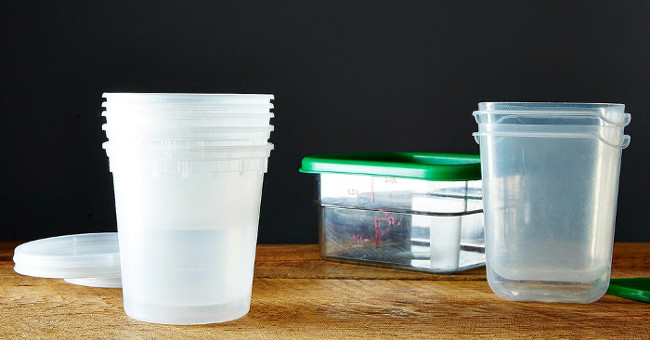 Tips to clean stains and odors on plastic