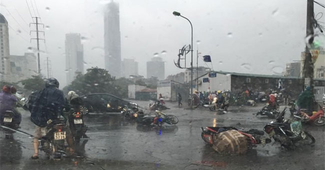 Tips to help you stay safe on a rainy day