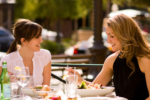 To gain weight, eat with fat people