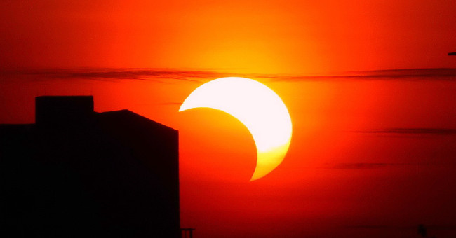 Tomorrow Vietnam will receive a solar eclipse
