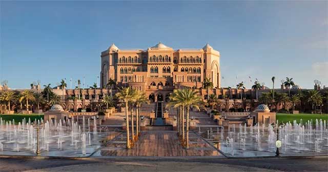 Top 10 buildings with the most 'terrible' construction costs in the world