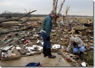 Tornadoes continued to land through the southern states of the United States: 54 people were killed