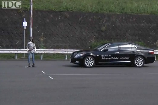 Toyota safety system can feel pedestrians, avoid accidents