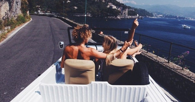 Traveling and traveling will make you intelligent and happier