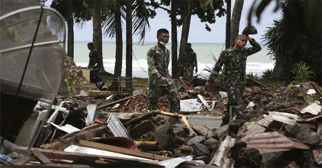 Tsunami from Anak Krakatoa volcano can be as high as 150 meters