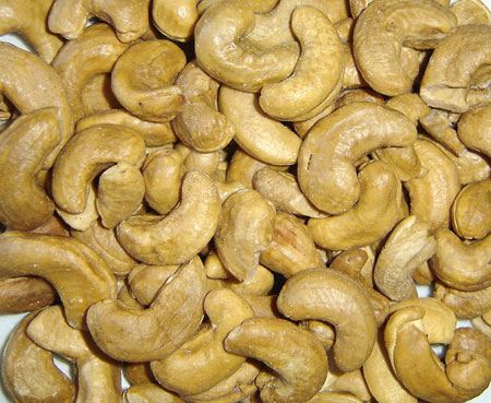 Turn cashew shell into computer case