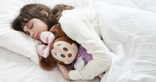 Turn on the air conditioner and cover the blanket when sleeping for good health