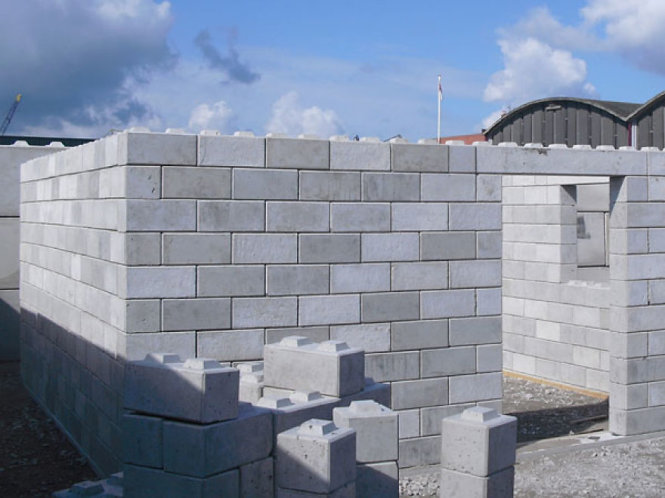 Turning waste bricks into concrete