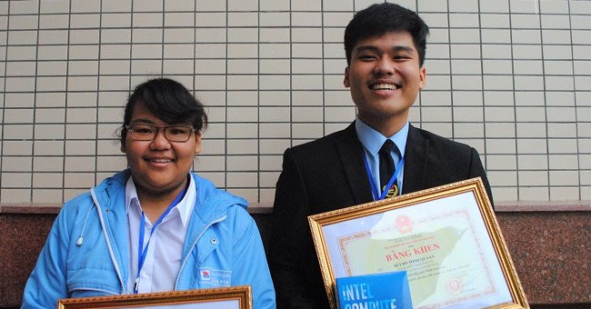 Two school students specialize in new derivatives for cancer treatment