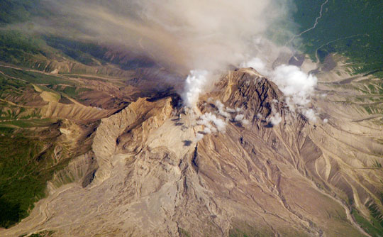 Two volcanoes erupted violently in Russia