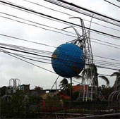 Typhoon Haiyan collapsed Uong Bi TV antenna antenna column