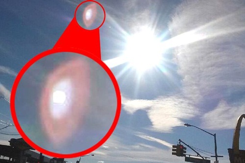 UFOs appeared in the sky again