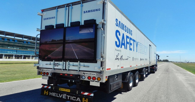 Unique transparent truck helps minimize traffic accidents
