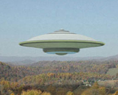 Unusual UFO between the Dutch sky