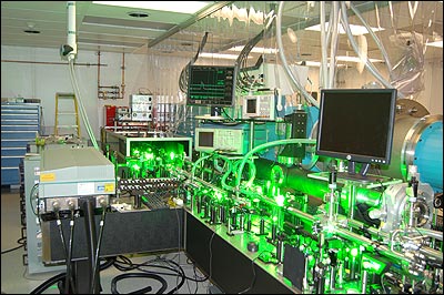 US: Create the strongest laser to study the universe