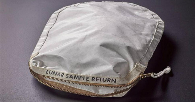 USD 4 million for a bag containing moon land
