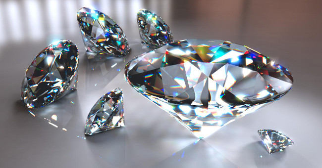 Use diamonds as 'eternal memory card'