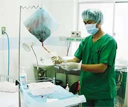 Use placenta to save people