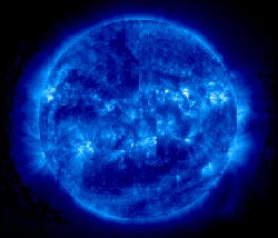Use ultraviolet rays for cancer treatment