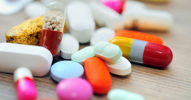 Using indiscriminate antibiotics, 3 seconds of virus will kill 1 person