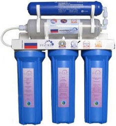 Using nanotechnology to treat water