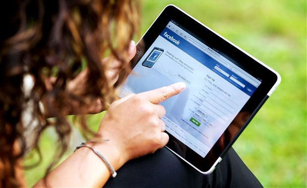 Using the iPad looks out for chronic muscle pain