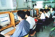 VDC deployed to install Internet agent management software