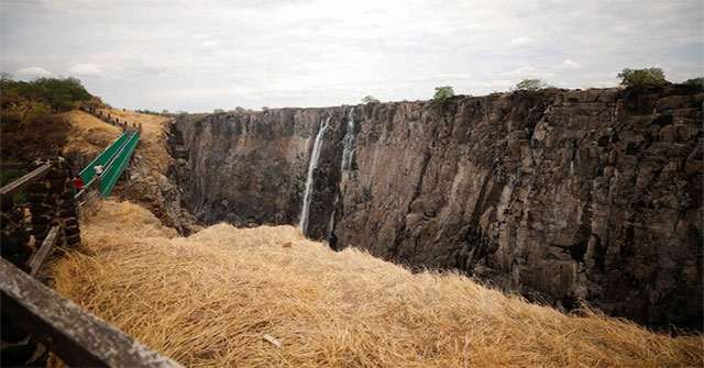 Victoria Falls is 100 meters high and nearly dried up due to climate change